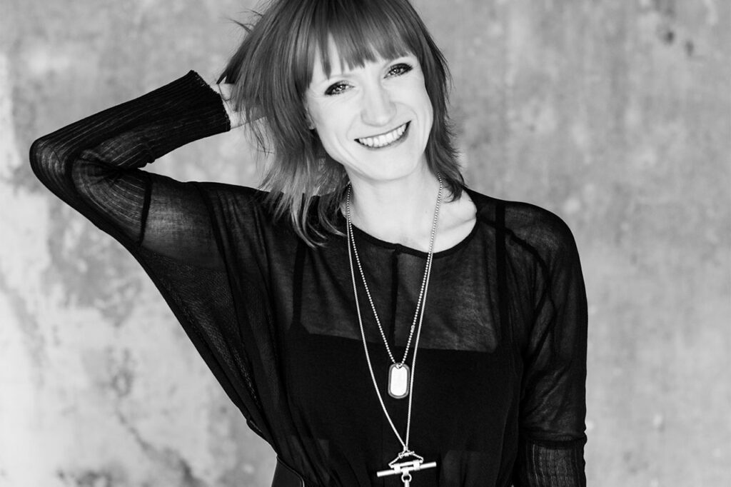 Britta Arnold юбер шарения артист на немската столица METROPOLIS